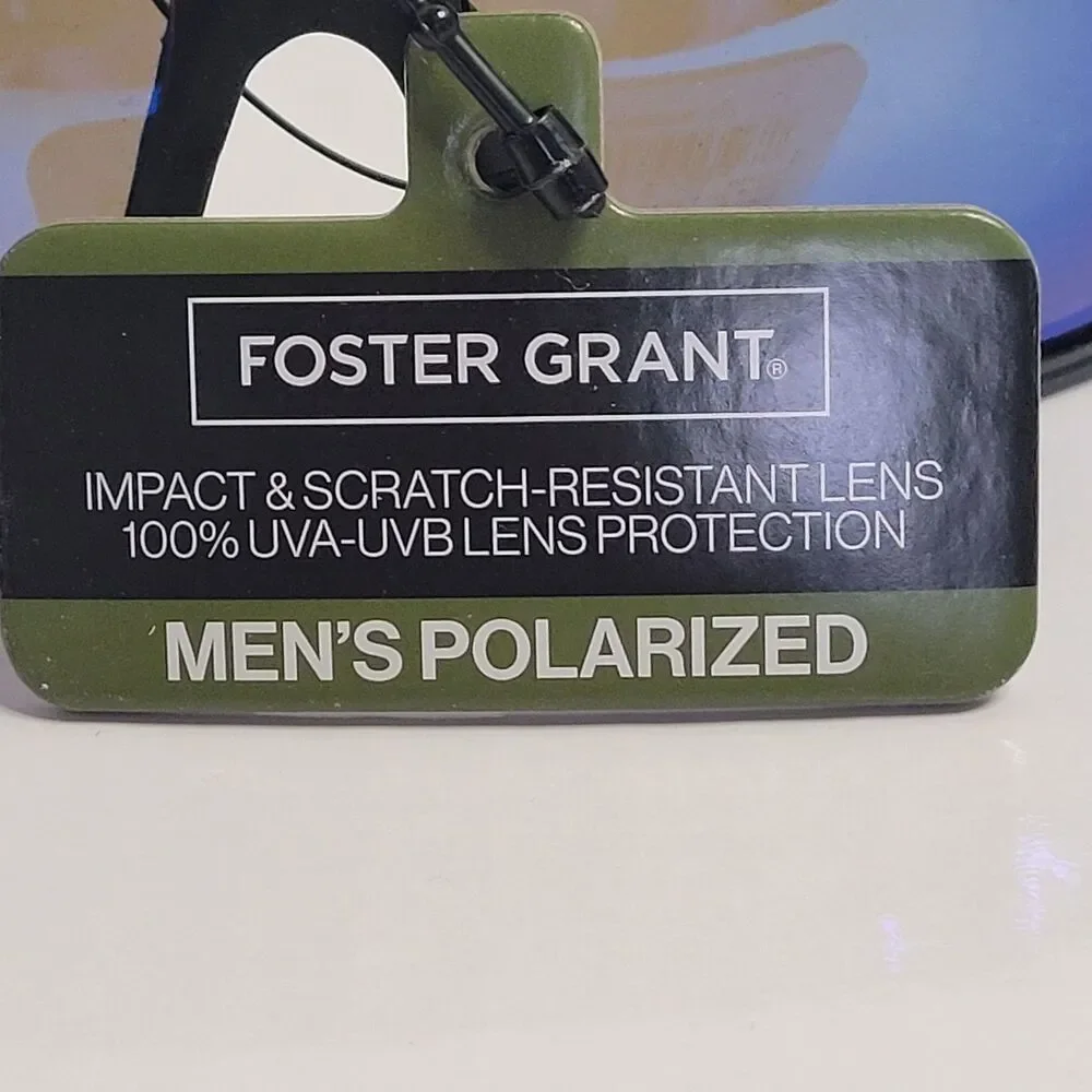 Foster Grant Men’s Polarized Sunglasses Blue Mirror Lens NWT